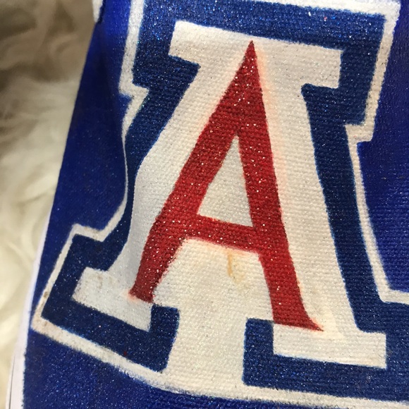 Custom U OF A SHOES - Picture 3 of 5